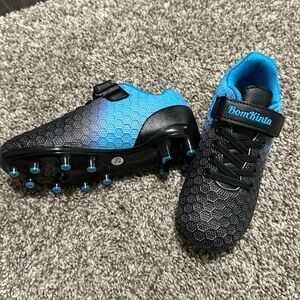 Little boy soccer cleats - NWT